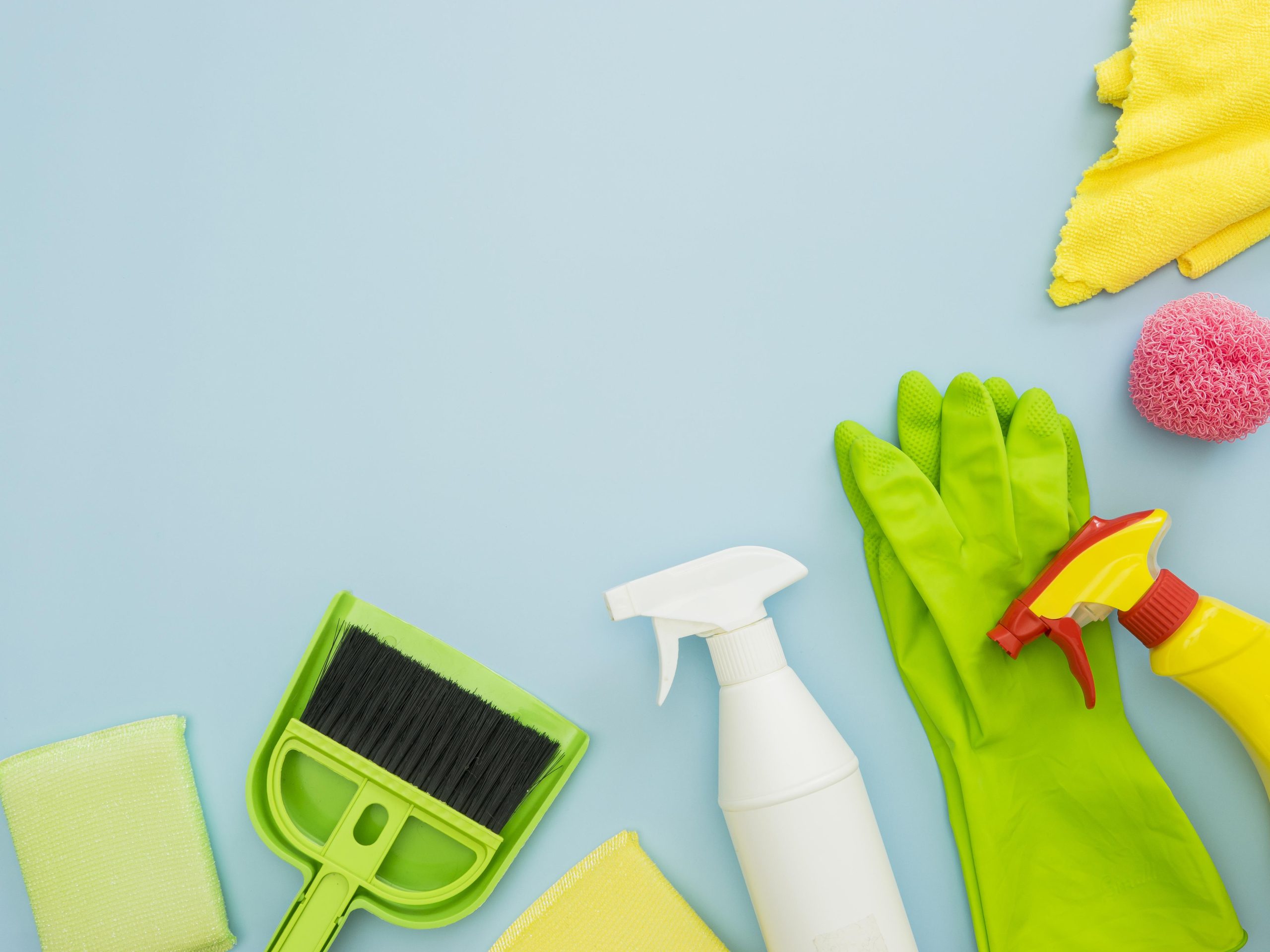 cleaning-supplies-table-with-copy-space Cleaning